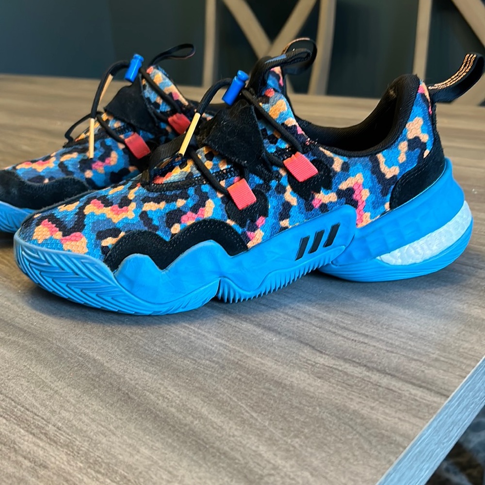 Men’s Adidas Trae Young 1 Basketball Shoes